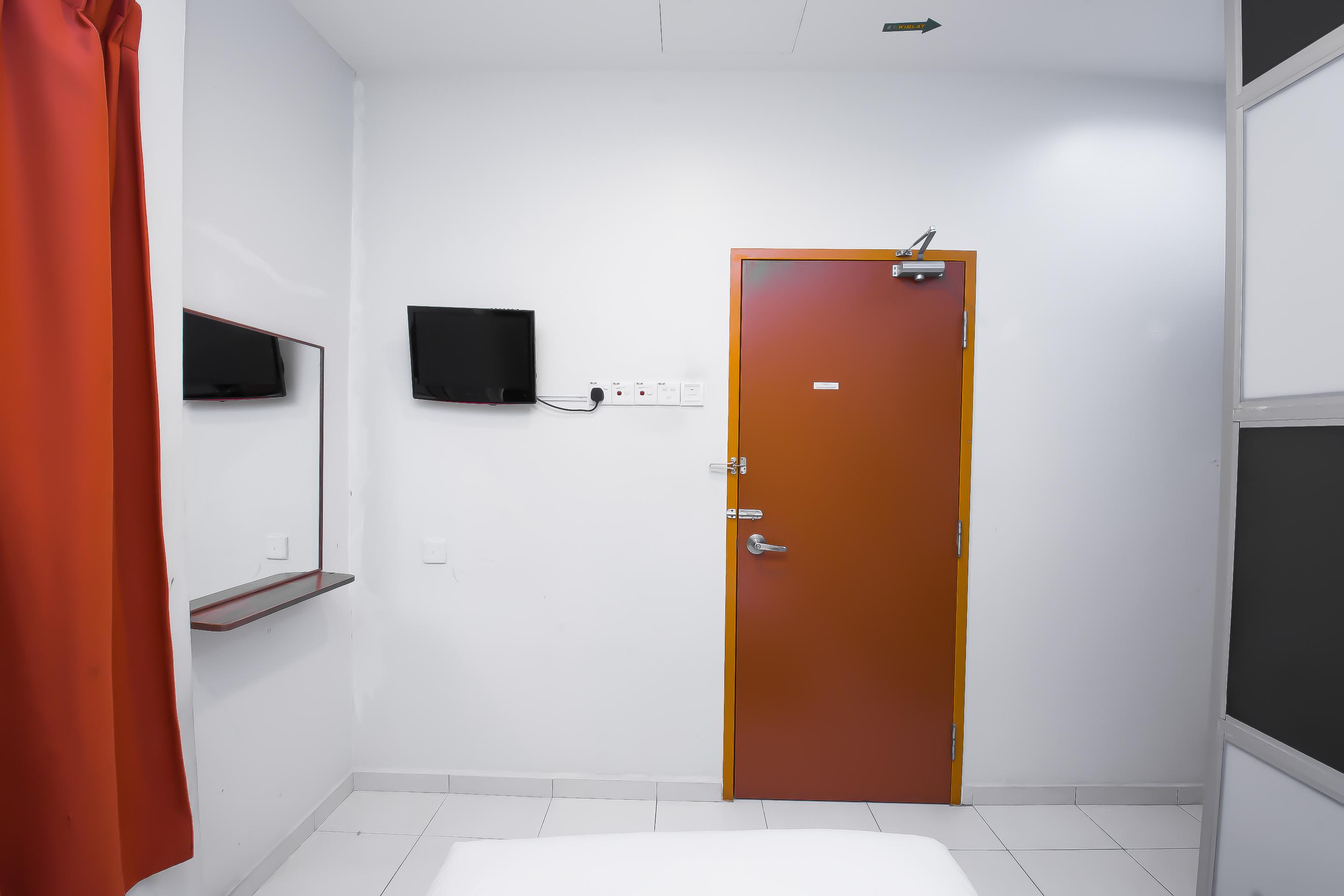 Oyo 582 Hotel Walk Inn Kampong Pasir Puteh  Ngoại thất bức ảnh