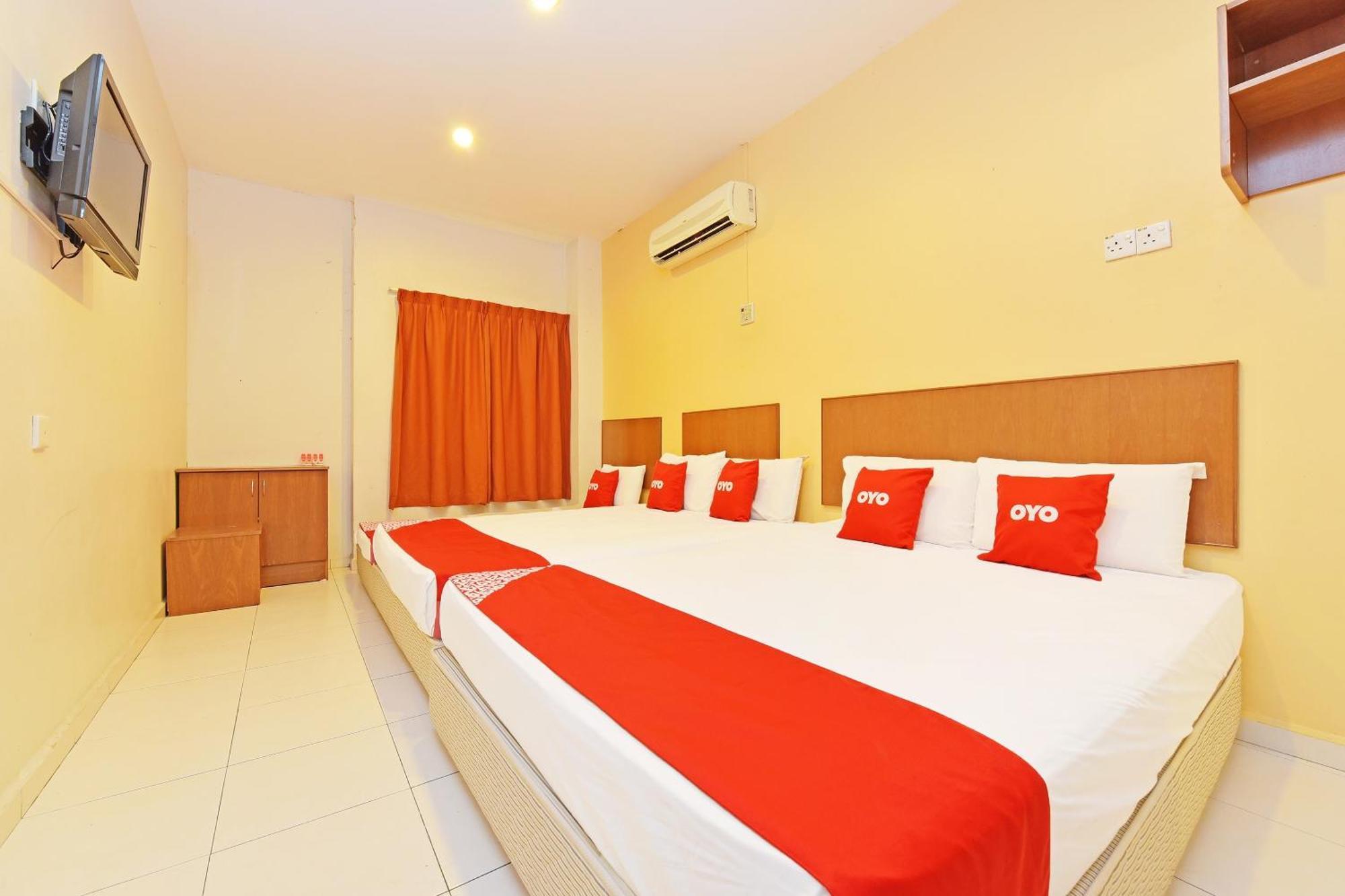 Oyo 582 Hotel Walk Inn Kampong Pasir Puteh  Ngoại thất bức ảnh